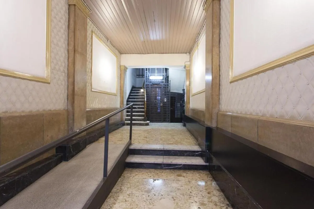 Centrico Apartamento Barselona Daire