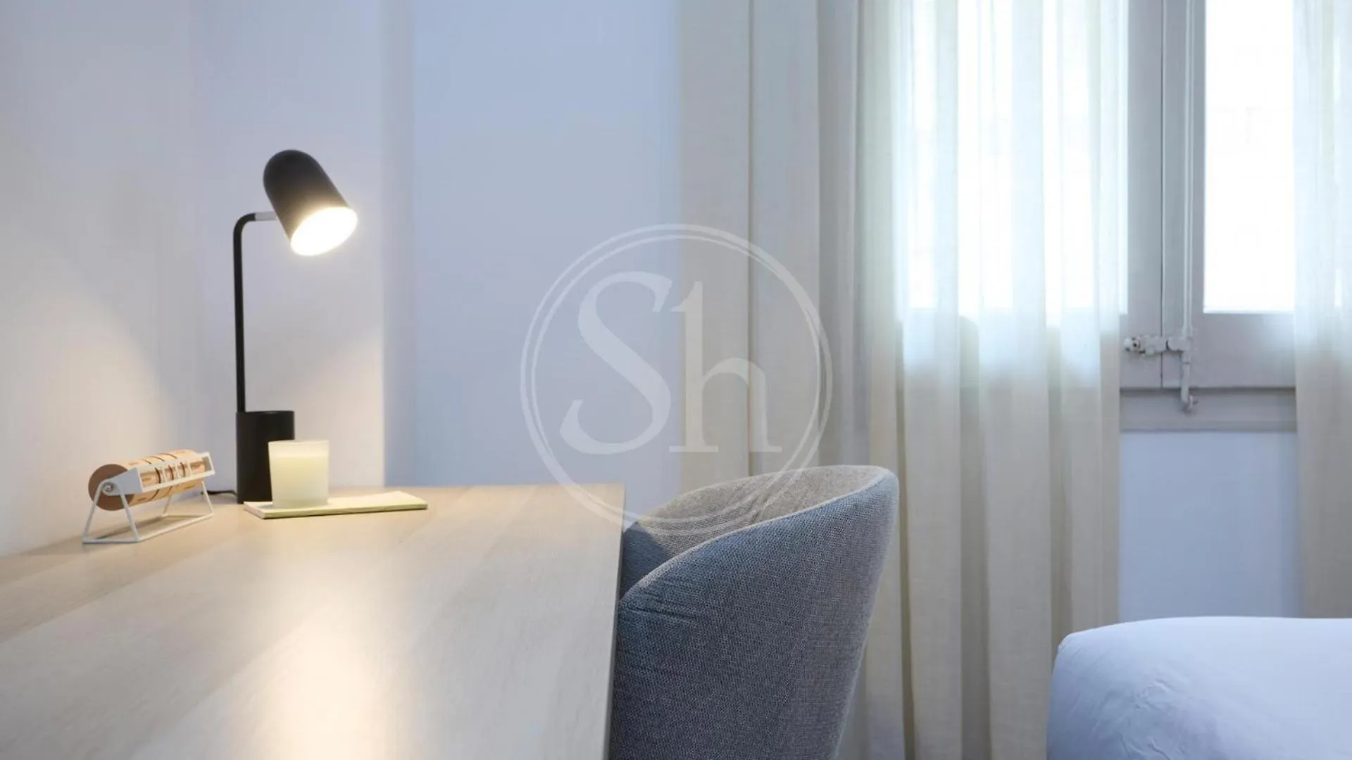 Centrico Apartamento Barselona 0*,