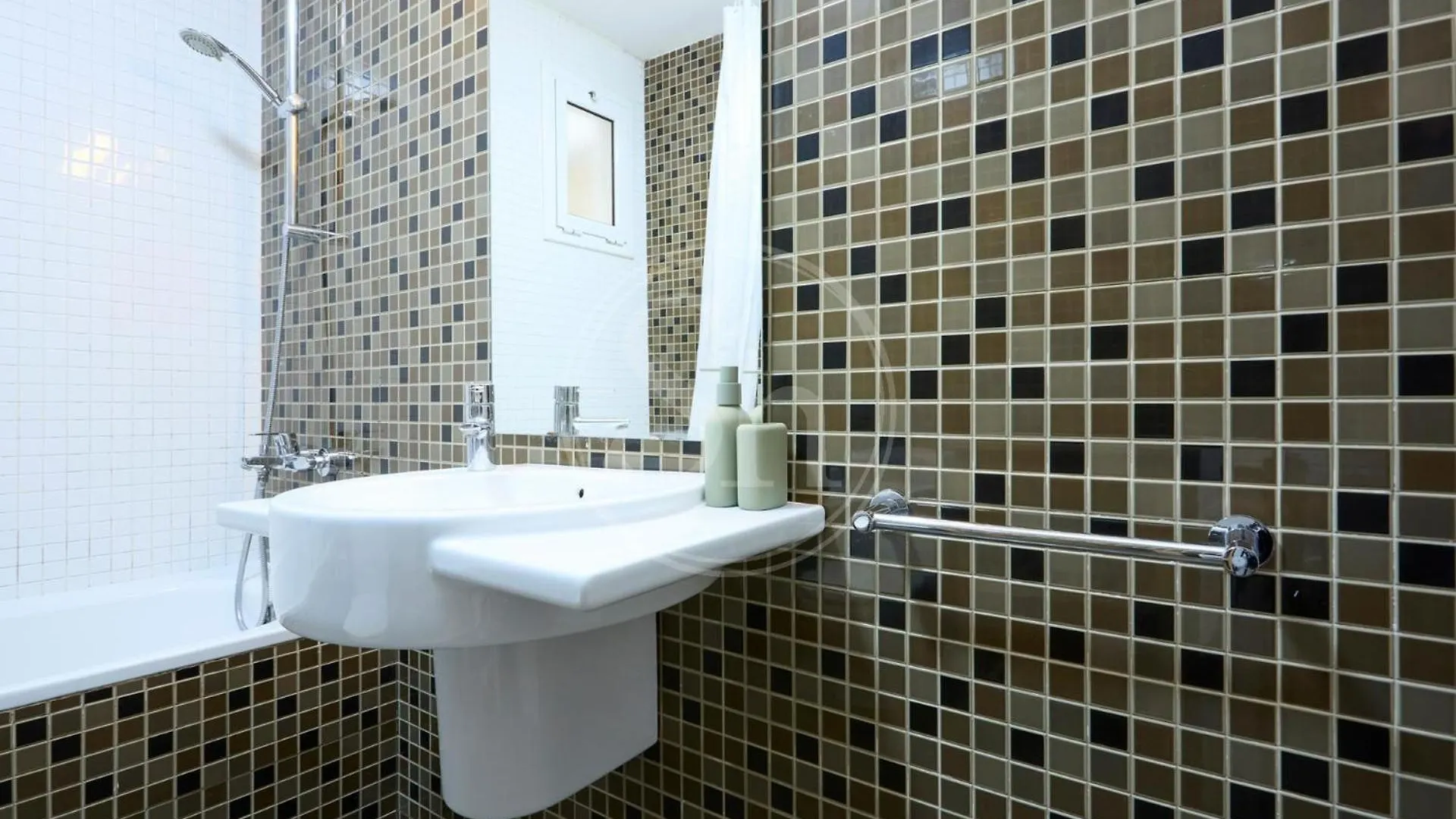 Centrico Apartamento Barselona Daire